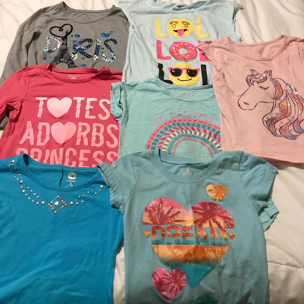 *SOLD* Bundle of Girls (7-8) Shirts